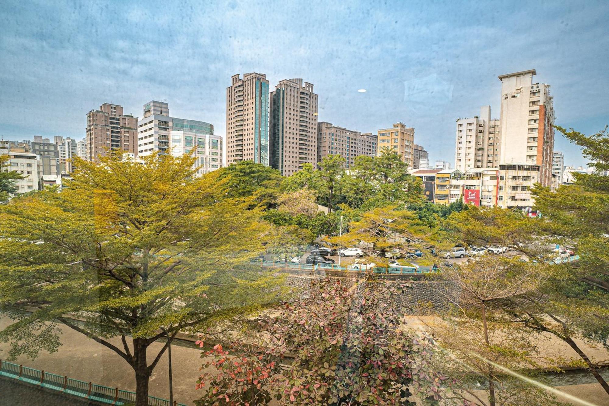 Hamilton Hotel Taizhong Zewnętrze zdjęcie