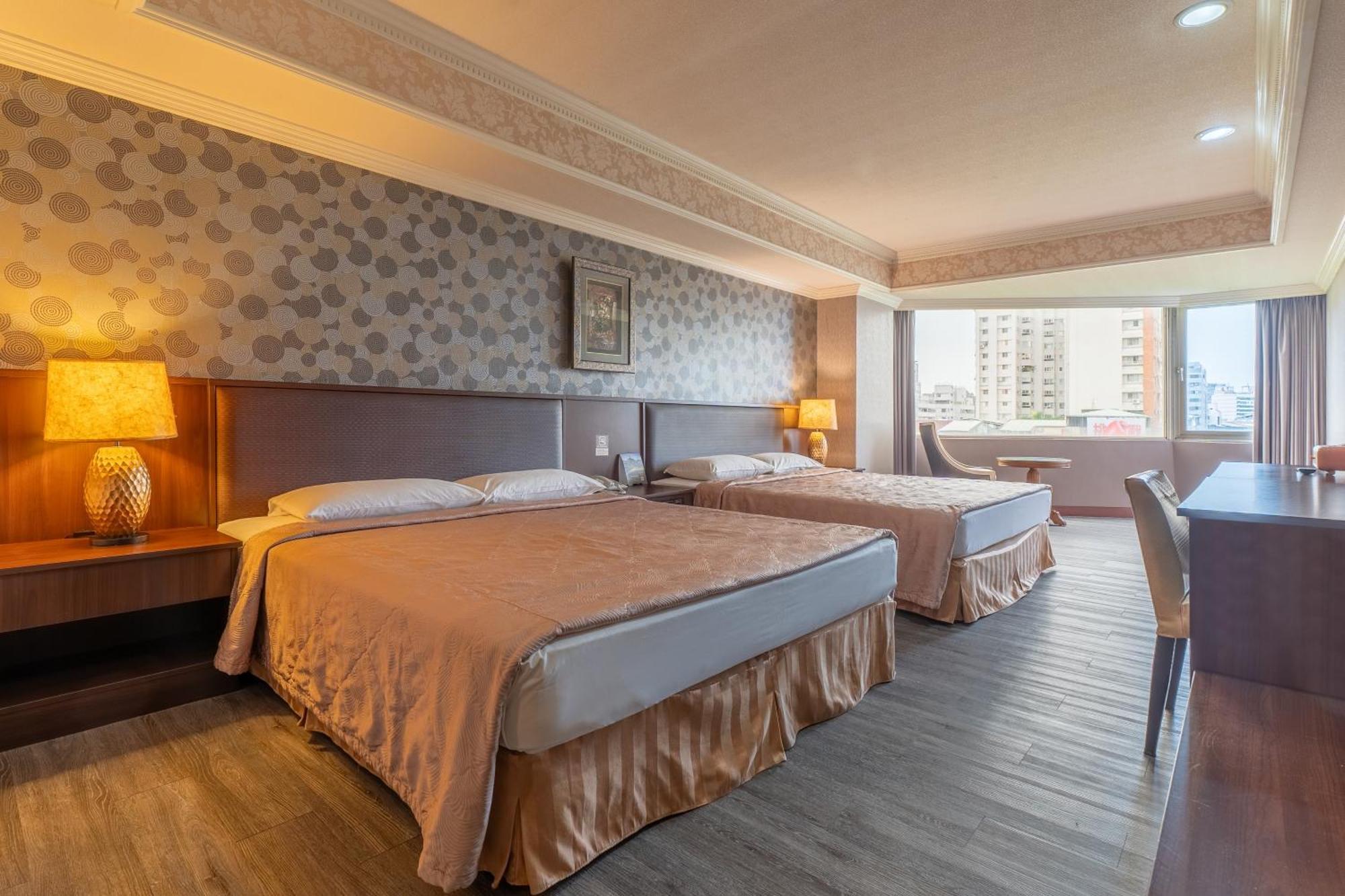 Hamilton Hotel Taizhong Zewnętrze zdjęcie